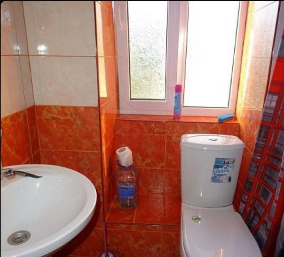 Hôtel White House à Gagra Extérieur photo